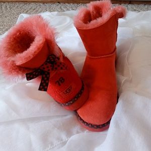 Cute cute UGG boots....